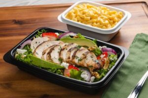 Smart2Go Container Filled with Chicken & Veggies